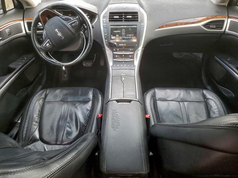Photo 8 from auction – 2016 LINCOLN MKZ with VIN 3LN6L2J99GR613346