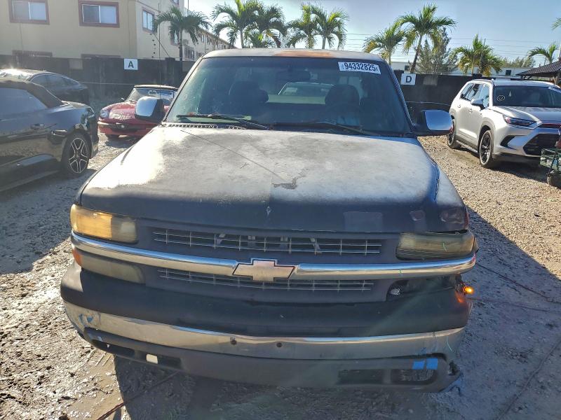Photo 5 from auction – 2000 CHEVROLET SILVERADO with VIN 1GCEC19TXYE308162