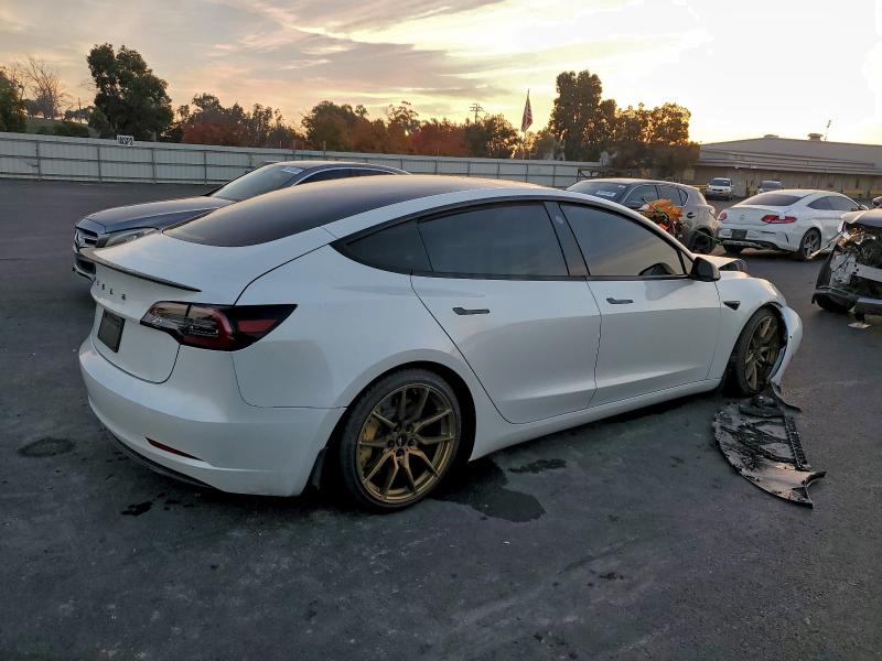 Photo 3 from auction – 2022 TESLA MODEL 3 with VIN 5YJ3E1EA7NF167664
