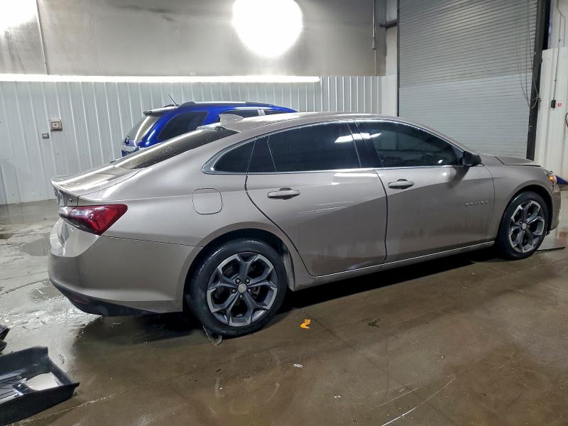 Photo 3 from auction – 2022 CHEVROLET MALIBU with VIN 1G1ZD5ST4NF201719