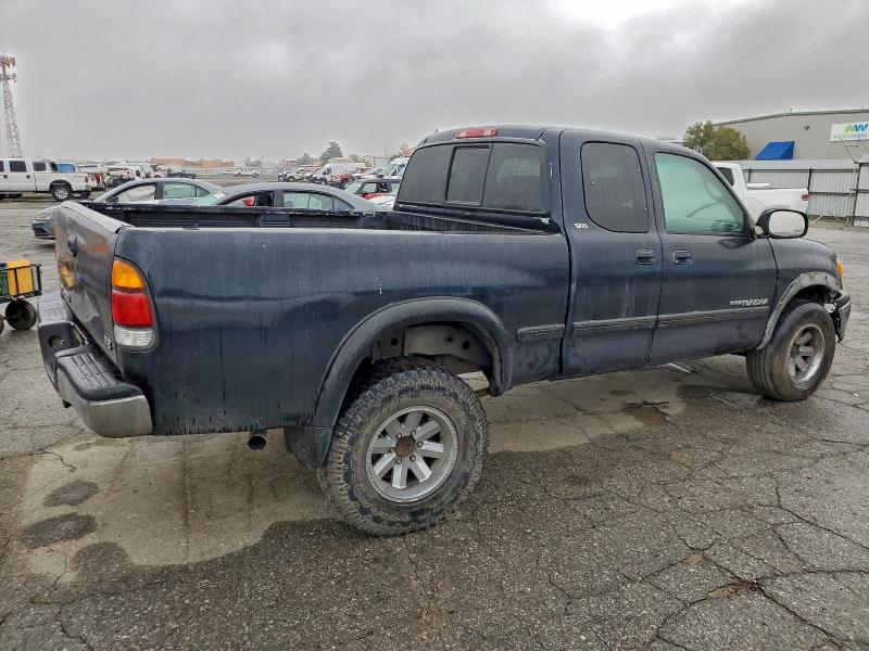 Photo 3 from auction – 2000 TOYOTA TUNDRA ACC with VIN 5TBBT4418YS019326