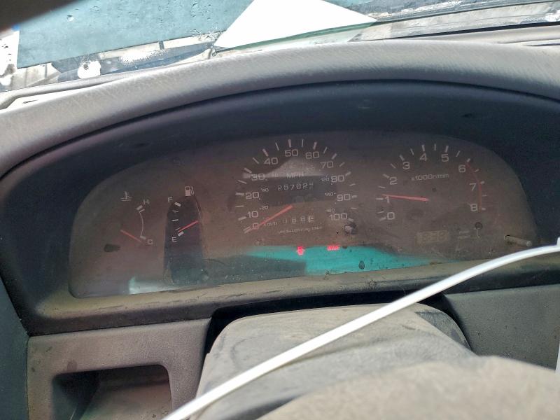 Photo 9 from auction – 1995 NISSAN PATHFINDER with VIN JN8HD17Y2SW055580