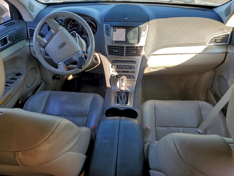 Foto 8 de la subasta – 2011 LINCOLN MKT con VIN 2LMHJ5AT3BBJ53270