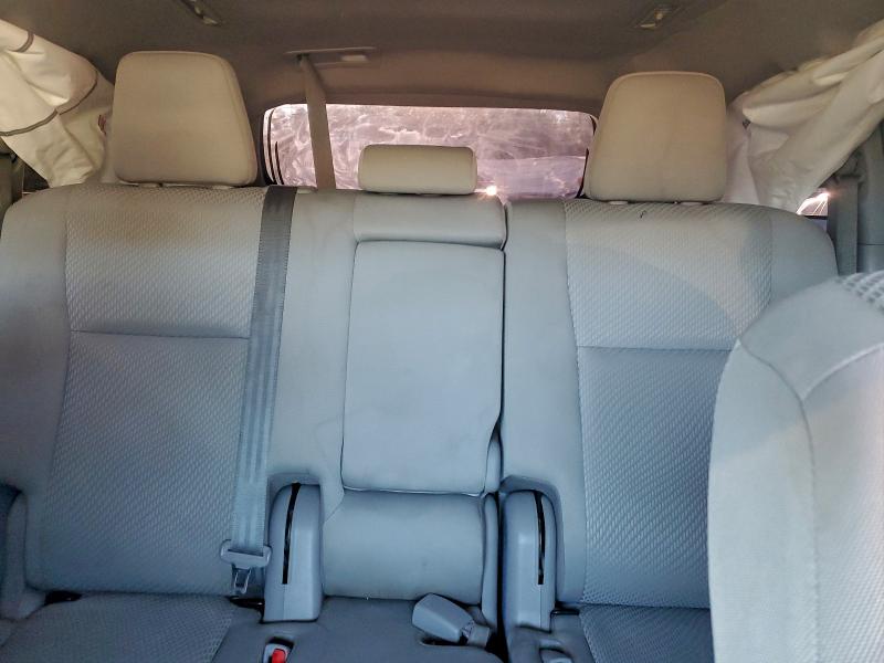 Photo 10 from auction – 2019 TOYOTA HIGHLANDER with VIN 5TDZARFH4KS055489
