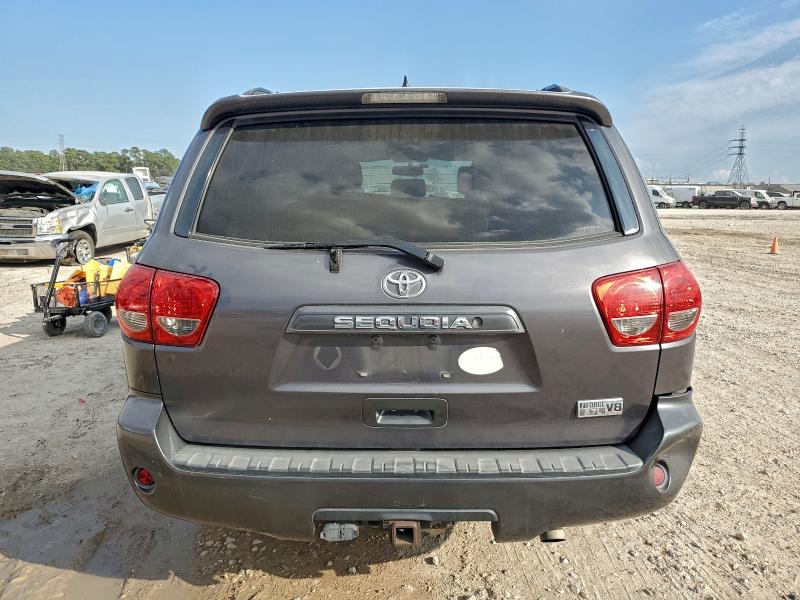 Photo 6 from auction – 2013 TOYOTA SEQUOIA SR with VIN 5TDZY5G17DS047640