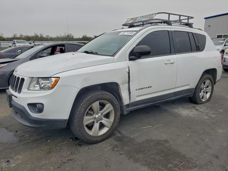 JEEP COMPASS SP 2012 with VIN 1C4NJCBA8CD618156 - Photo from auction