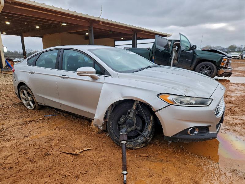 Photo 4 from auction – 2013 FORD FUSION with VIN 3FA6P0HRXDR147351