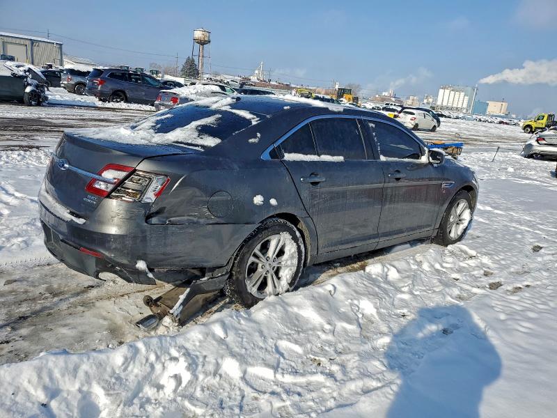 Photo 3 from auction – 2015 FORD TAURUS with VIN 1FAHP2E84FG124156