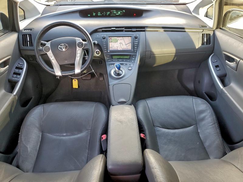 Photo 8 from auction – 2010 TOYOTA PRIUS with VIN JTDKN3DUXA1014458