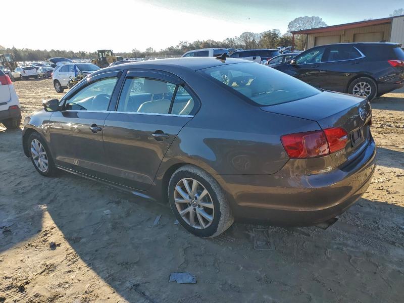 Photo 2 from auction – 2014 VOLKSWAGEN JETTA SE with VIN 3VWD17AJ3EM426863
