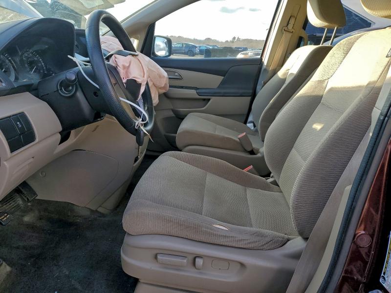 Photo 7 from auction – 2011 HONDA ODYSSEY LX with VIN 5FNRL5H20BB054940