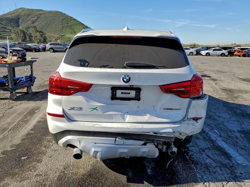 Photo 6 from auction – 2019 BMW X3 SDRIVE3 with VIN 5UXTR7C51KLF31889