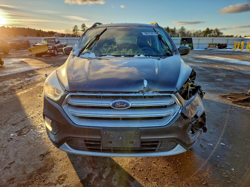 Photo 5 from auction – 2018 FORD ESCAPE SEL with VIN 1FMCU9HD2JUB18358