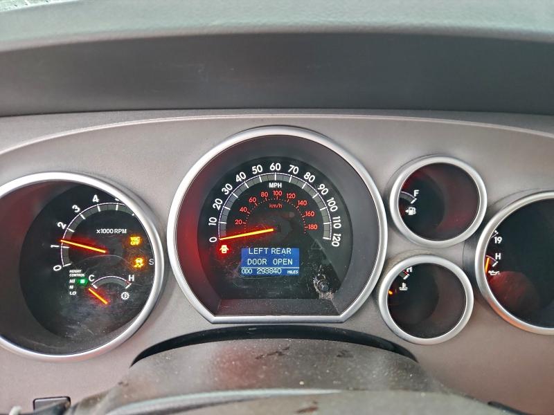 Photo 9 from auction – 2010 TOYOTA SEQUOIA PL with VIN 5TDYY5G12AS028257
