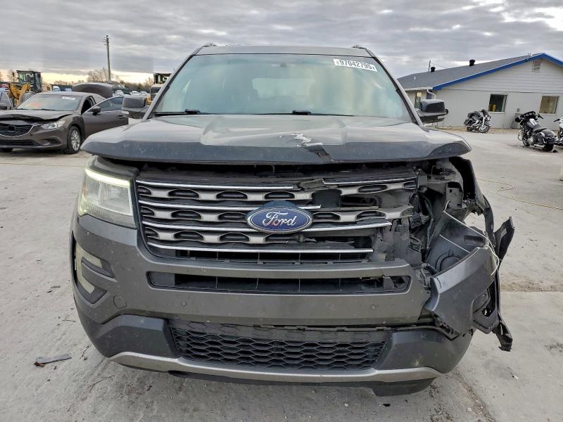 Photo 5 from auction – 2017 FORD EXPLORER with VIN 1FM5K8D88HGA74506