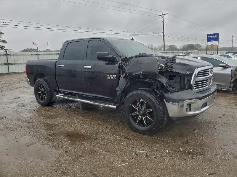 Photo 4 from auction – 2016 RAM 1500 SLT with VIN 3C6RR7LT4GG360624