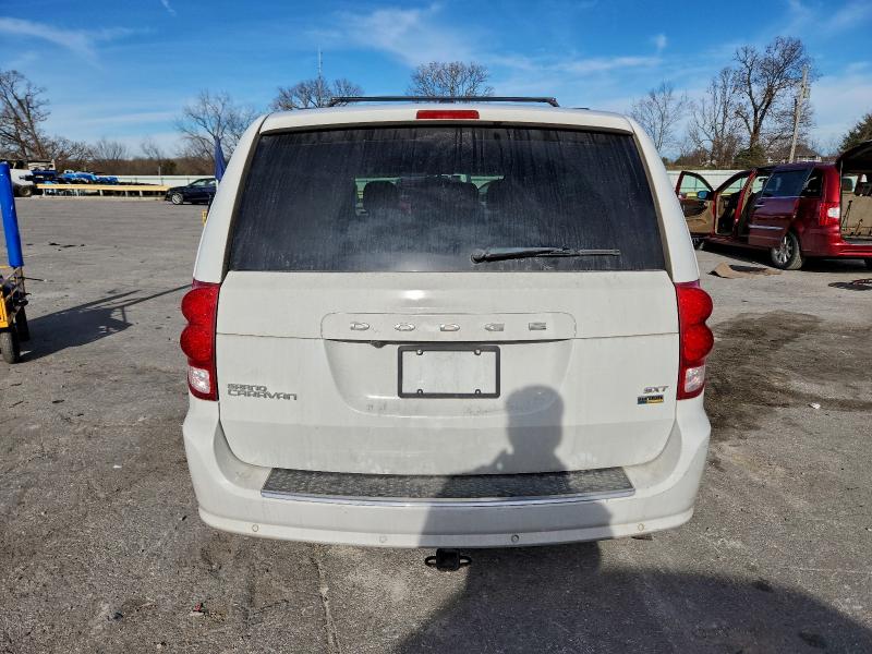 Photo 6 from auction – 2016 DODGE GRAND CARA with VIN 2C4RDGCGXGR328152