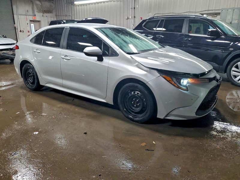 Photo 4 from auction – 2021 TOYOTA COROLLA LE with VIN 5YFEPMAE9MP182425