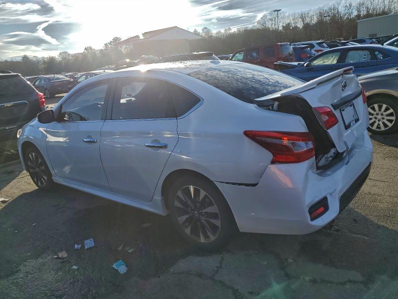 Photo 2 from auction – 2017 NISSAN SENTRA SR with VIN 3N1CB7AP2HY299054