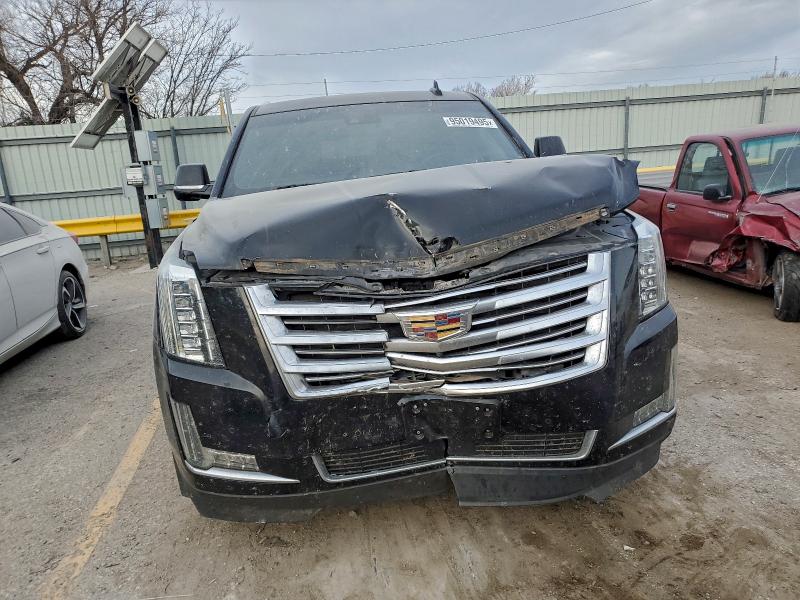Foto 5 de la subasta – 2016 CADILLAC ESCALADE con VIN 1GYS4KKJ4GR305855
