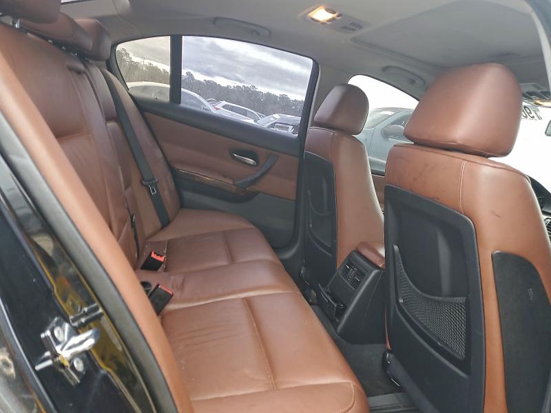 Photo 10 from auction – 2008 BMW 328 I with VIN WBAVA375X8NL54996