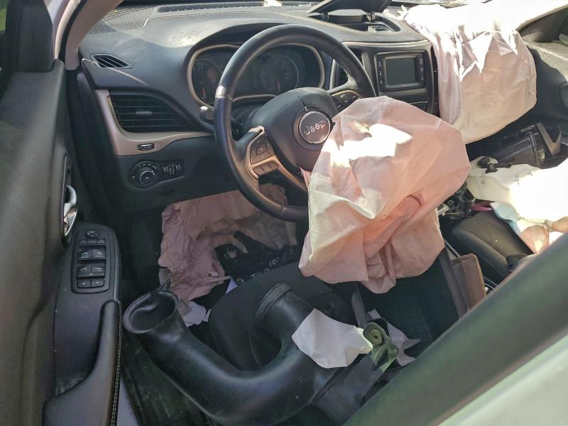 Photo 8 from auction – 2016 JEEP CHEROKEE L with VIN 1C4PJMCS5GW187372