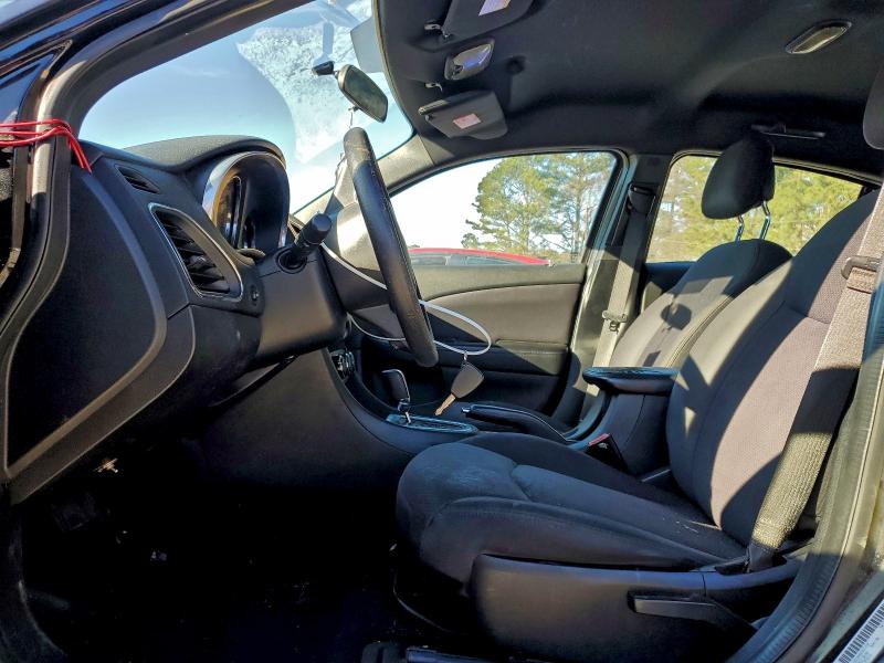 Photo 7 from auction – 2012 CHRYSLER 200 LX with VIN 1C3CCBAB0CN317157