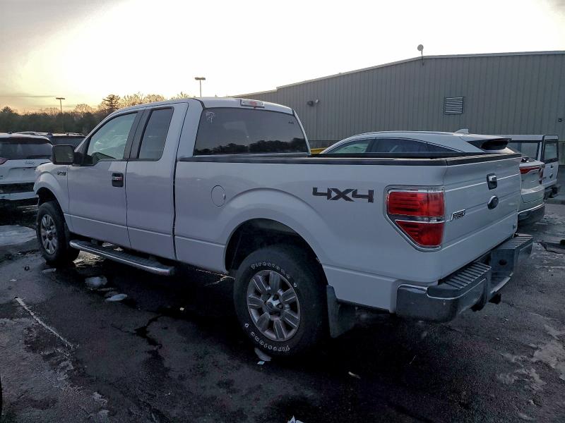 Photo 2 from auction – 2010 FORD F150 SUPER with VIN 1FTFX1EV6AFD16565