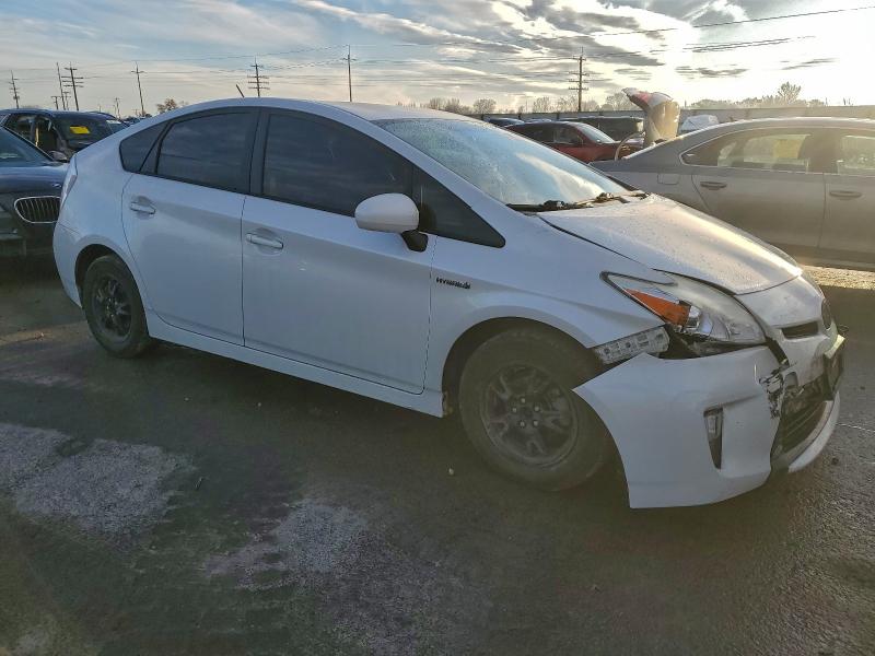Photo 4 from auction – 2014 TOYOTA PRIUS with VIN JTDKN3DU0E0378349