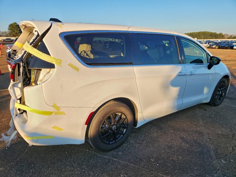 Photo 3 from auction – 2024 CHRYSLER PACIFICA T with VIN 2C4RC1BG5RR124394