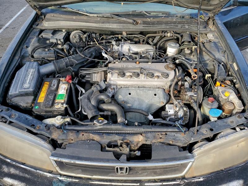 Photo 11 from auction – 1996 HONDA ACCORD with VIN 1HGCD5658TA029778