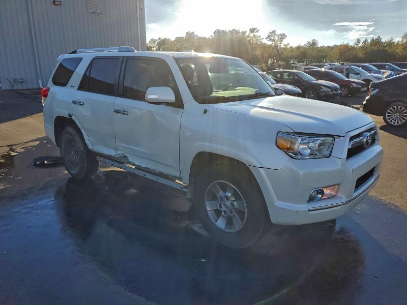 Photo 4 from auction – 2012 TOYOTA 4RUNNER SR with VIN JTEZU5JR6C5042052