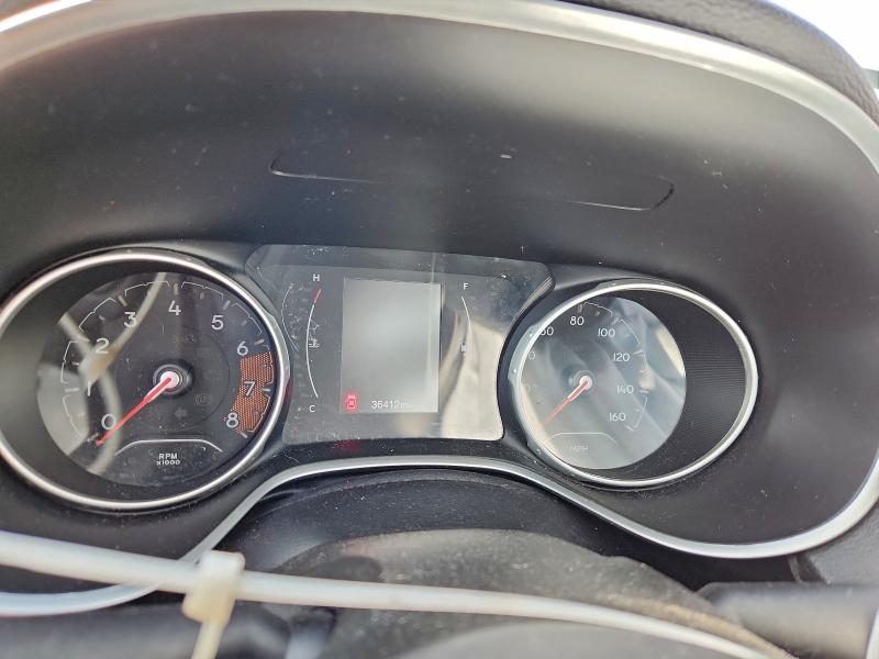 Photo 9 from auction – 2021 JEEP COMPASS LA with VIN 3C4NJCBB8MT505456