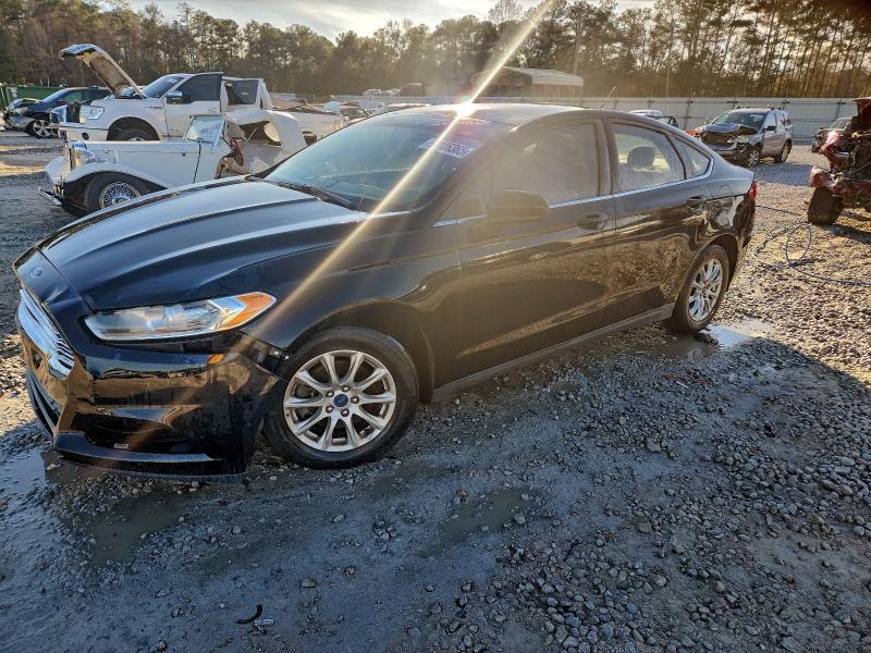 FORD FUSION S 2016 with VIN 3FA6P0G73GR327131 - Photo from auction