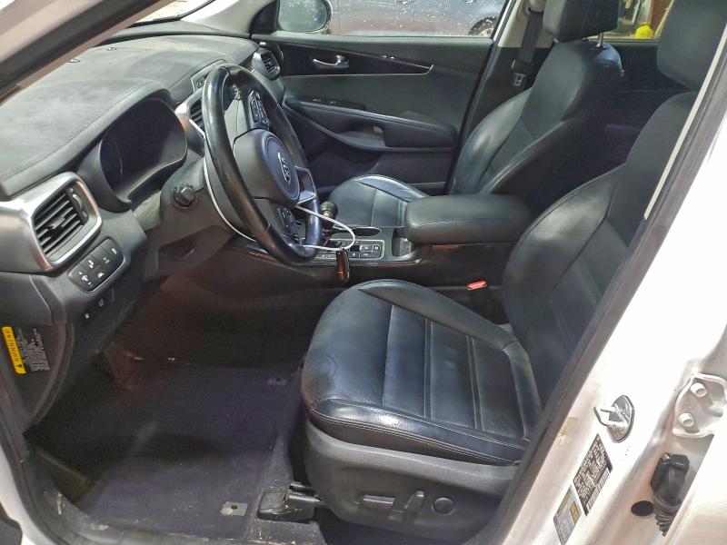 Photo 7 from auction – 2017 KIA SORENTO EX with VIN 5XYPHDA5XHG314852