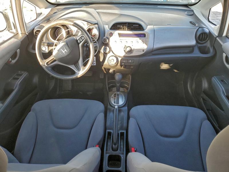 Photo 8 from auction – 2011 HONDA FIT with VIN JHMGE8H34BS010503