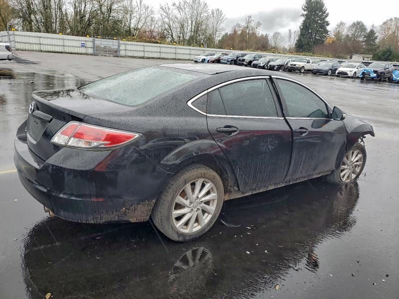 Photo 3 from auction – 2011 MAZDA 6 I with VIN 1YVHZ8CHXB5M08708