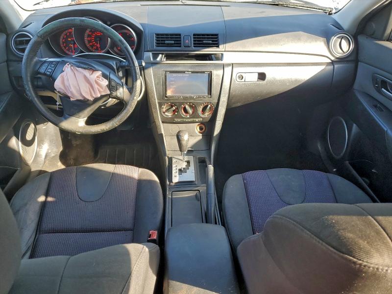 Photo 8 from auction – 2004 MAZDA 3 HATCHBAC with VIN JM1BK143X41139873