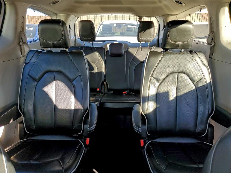 Photo 10 from auction – 2023 CHRYSLER PACIFICA L with VIN 2C4RC1GG4PR552284