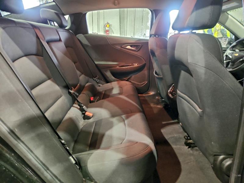 Photo 10 from auction – 2017 CHEVROLET MALIBU LT with VIN 1G1ZE5ST9HF112018
