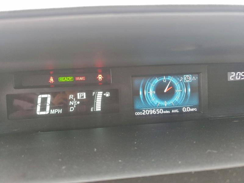 Photo 9 from auction – 2015 TOYOTA PRIUS V with VIN JTDZN3EU4FJ028473