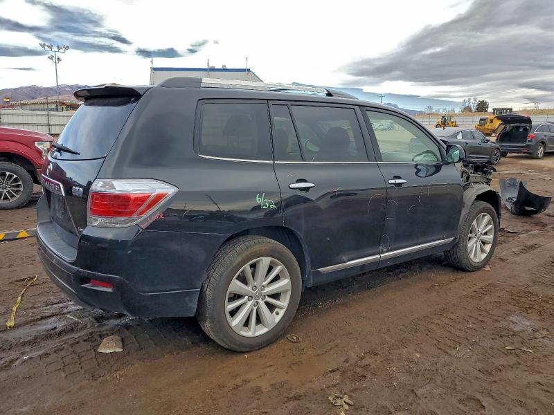 Photo 3 from auction – 2013 TOYOTA HIGHLANDER with VIN JTEDC3EH2D2017400