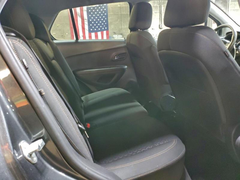 Photo 10 from auction – 2020 CHEVROLET TRAX LS with VIN 3GNCJNSB4LL177235