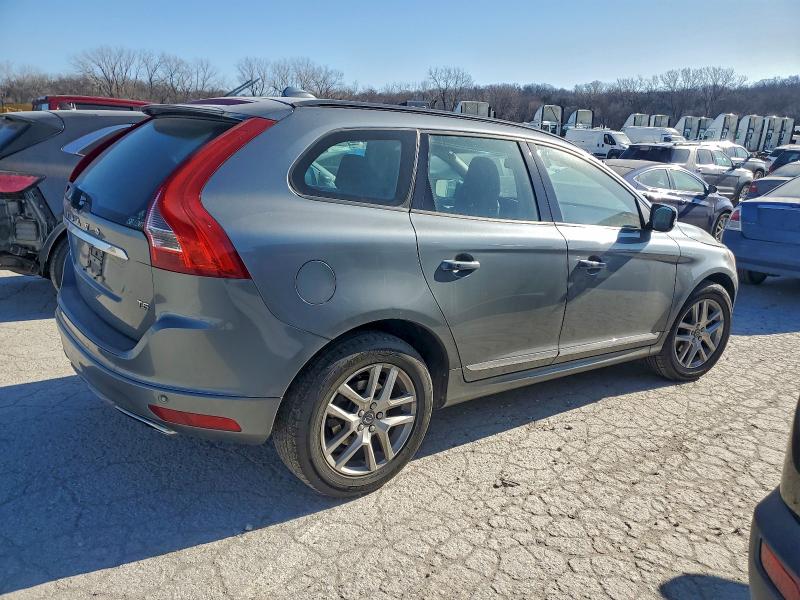 Photo 3 from auction – 2017 VOLVO XC60 T5 with VIN YV440MDJ1H2075847