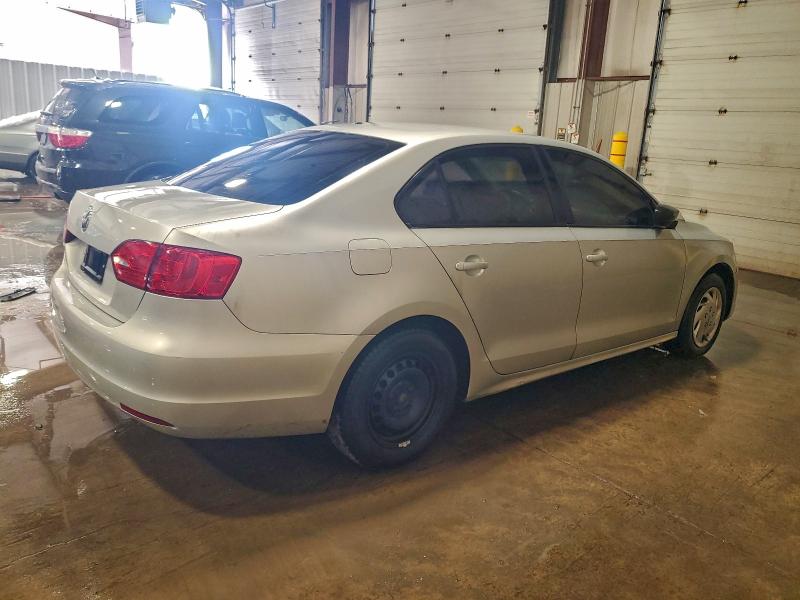 Photo 3 from auction – 2012 VOLKSWAGEN JETTA BASE with VIN 3VW2K7AJ0CM319996