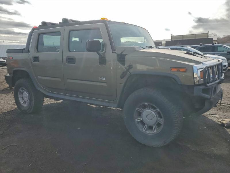 Photo 4 from auction – 2005 HUMMER H2 SUT with VIN 5GRGN22U95H131348