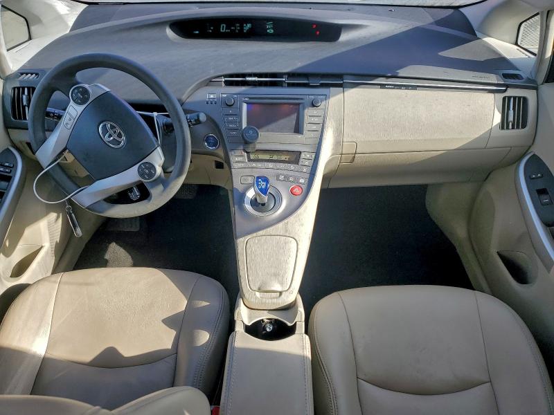 Photo 8 from auction – 2014 TOYOTA PRIUS with VIN JTDKN3DUXE0391674