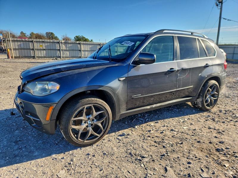 BMW X5 XDRIVE3 2013 with VIN 5UXZV4C53D0B06909 - Photo from auction