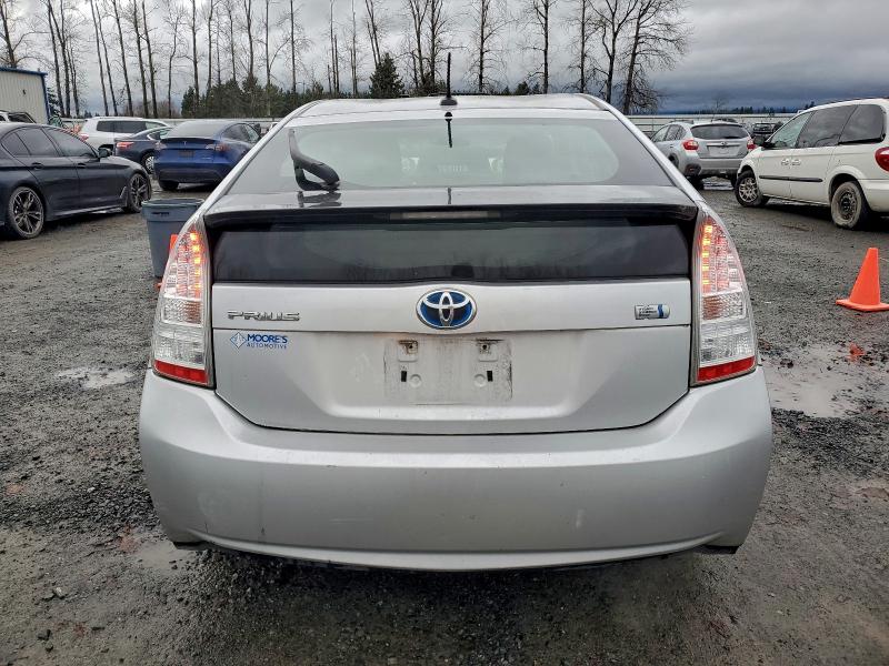 Photo 6 from auction – 2011 TOYOTA PRIUS with VIN JTDKN3DU1B0268406
