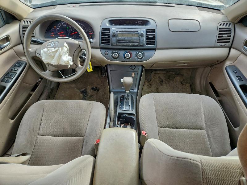 Photo 8 from auction – 2005 TOYOTA CAMRY LE with VIN 4T1BE32K25U103992
